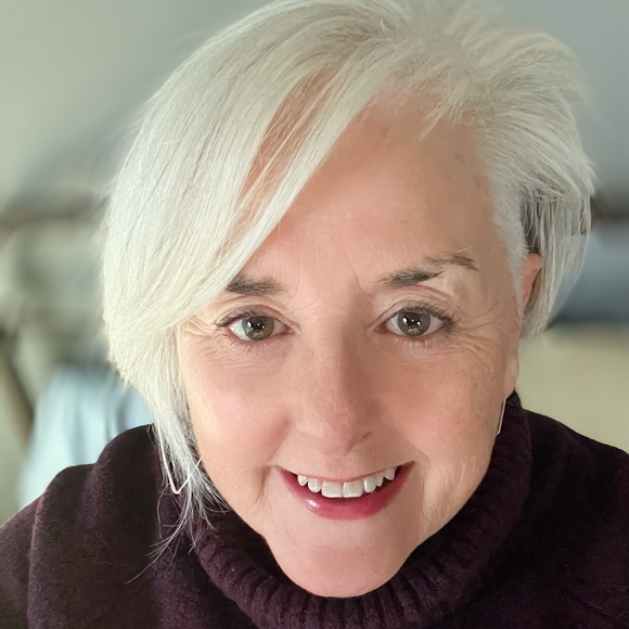 Meet your Posher, Kerry - Picture 1 of 1